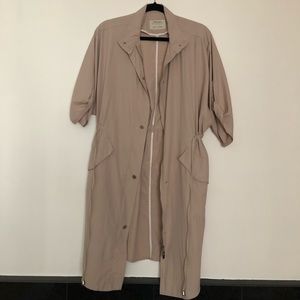 Lightweight trench